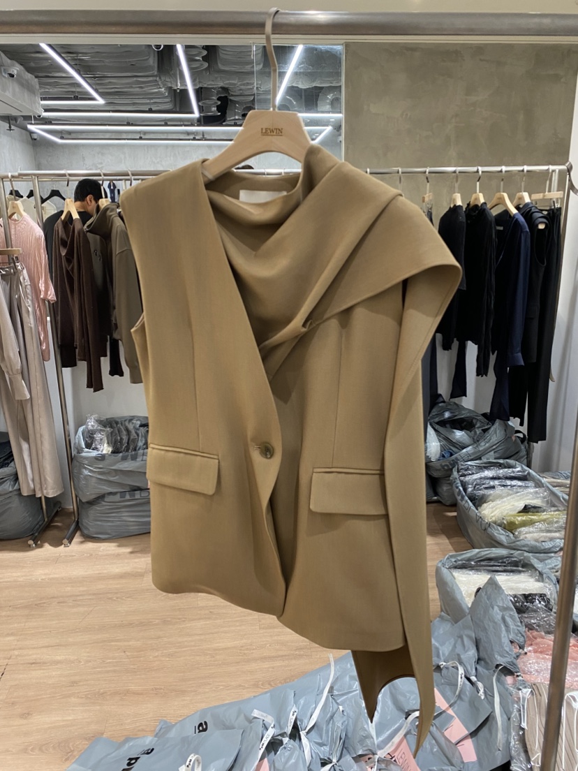 LEWIN東大門實拍女裝新品真品時尚熱賣推薦休閑人氣馬甲LEWIN馬甲圖色3