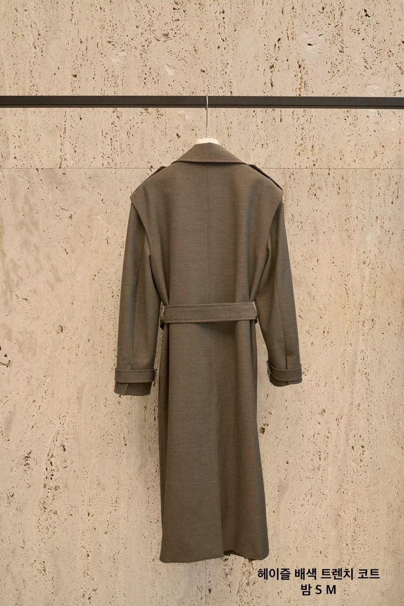BLOSSOM東大門代購女士新款熱賣休閑真品推薦長款風衣含腰帶BLOSSOM長款風衣