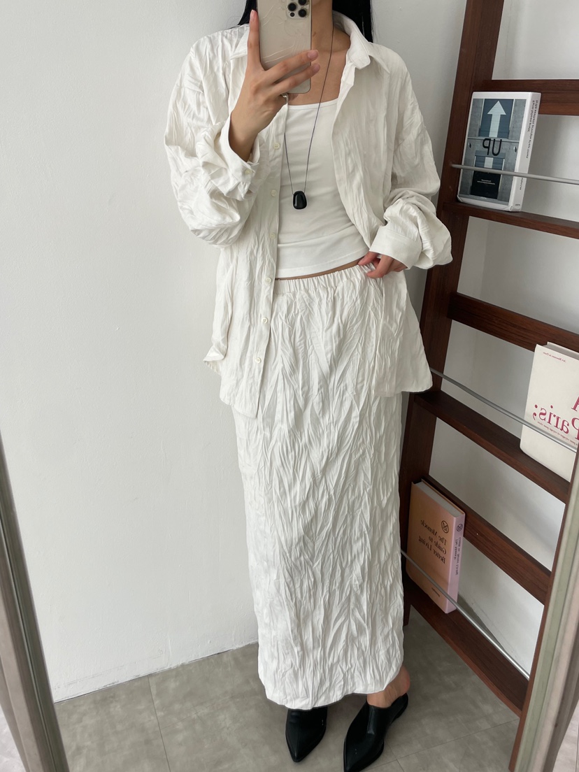 DE GO YOU東大門直郵女裝新款人氣真品推薦襯衫蕾絲衫褶皺DE GO YOU襯衫/蕾絲衫