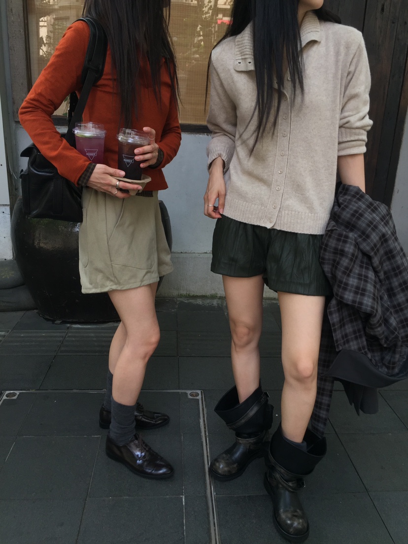 MURMUR東大門實拍女裝新品推薦熱賣休閑真品時尚人氣短褲MURMUR短褲
