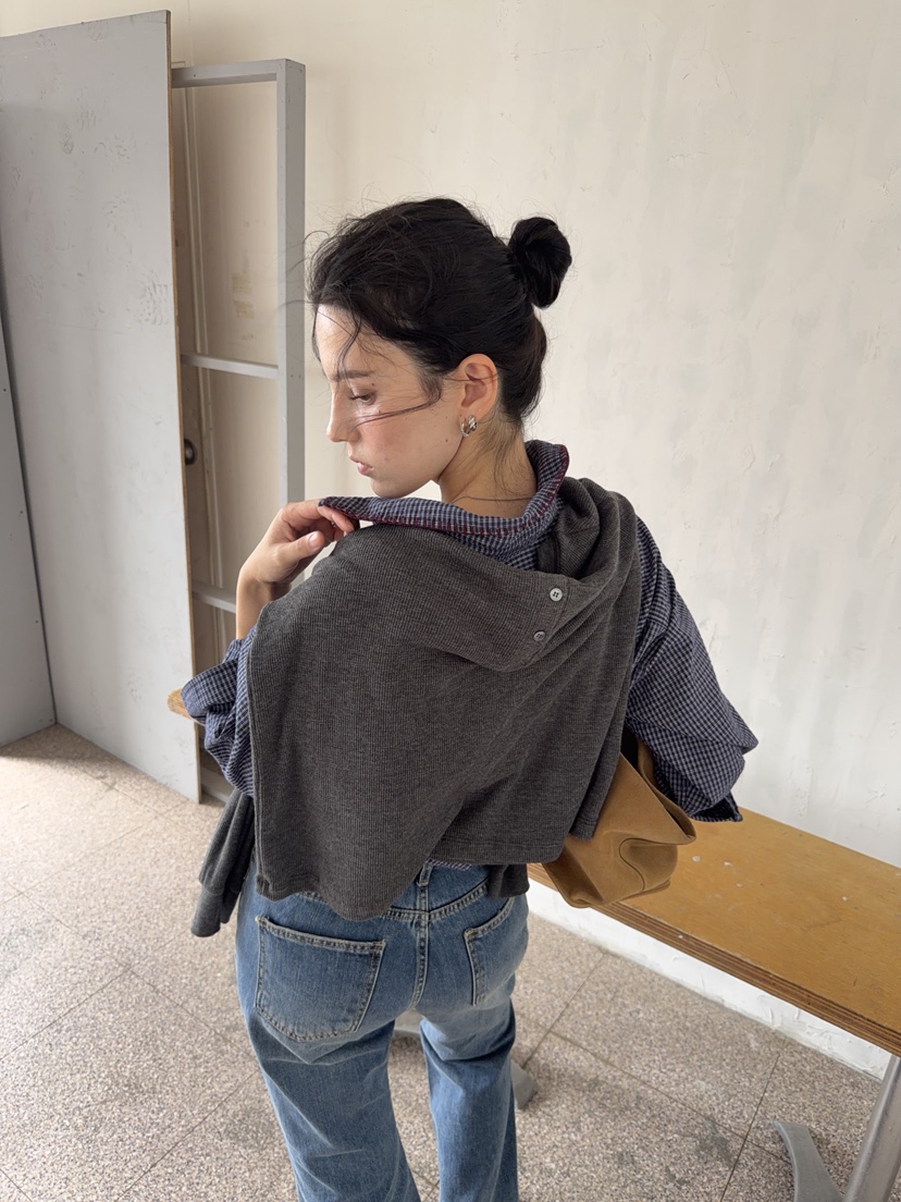 SUNDER MARKET東大門實拍女士新款時尚熱賣真品襯衫蕾絲衫SUNDER MARKET襯衫/蕾絲衫