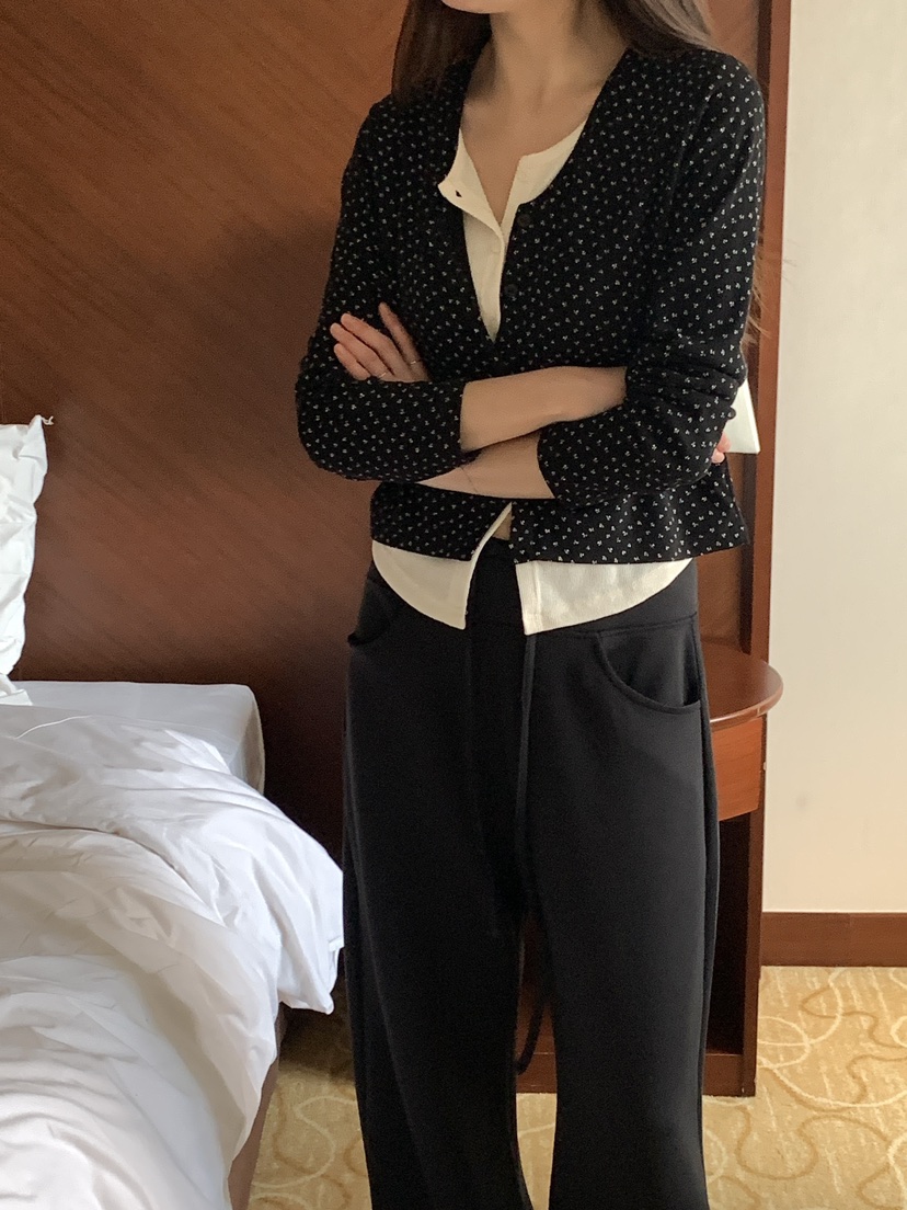 FRILL-T/DADA韓國直郵女士新款熱賣長袖T恤假兩件雙層開襟FRILL-T/DADA長袖T恤
