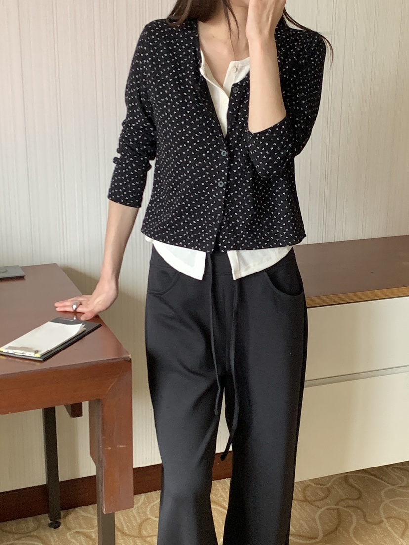 FRILL-T/DADA韓國直郵女士新款熱賣長袖T恤假兩件雙層開襟FRILL-T/DADA長袖T恤