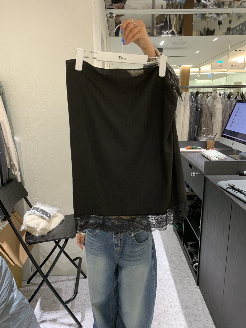 CEDARWOOD韓國代購女士新品推薦時尚熱賣半身裙中短裙緞面CEDARWOOD半身裙/中短裙圖色2