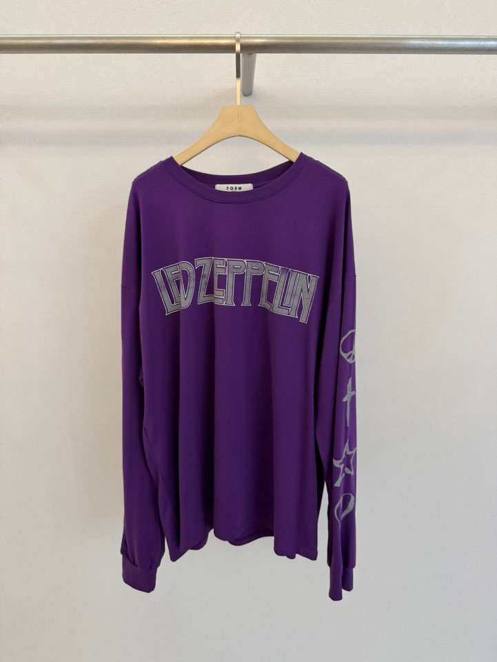 FORM東大門實拍女士新品推薦人氣真品熱賣時尚休閑長袖T恤FORM長袖T恤圖色2