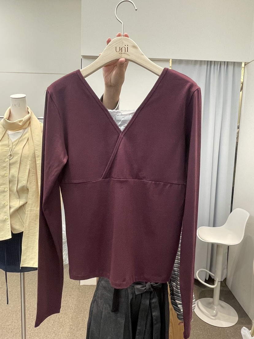 UNii東大門代購女士新品熱賣推薦真品人氣休閑時尚長袖T恤UNii長袖T恤圖色1