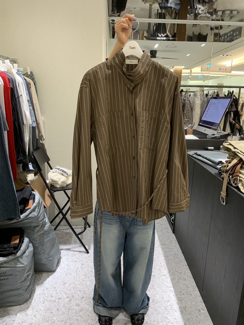 CEDARWOOD韓國直郵女裝新品真品熱賣襯衫蕾絲衫含腰繩高領CEDARWOOD襯衫/蕾絲衫圖色1