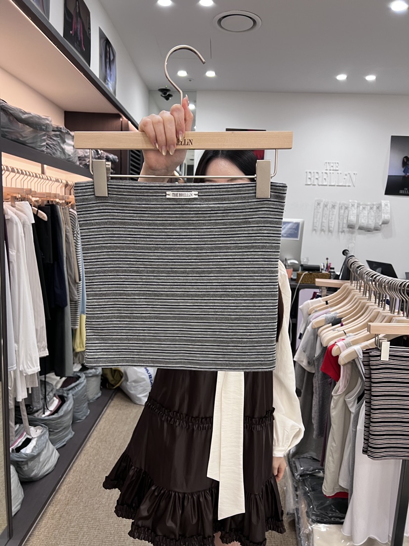 BRELLIN東大門直郵女裝新款休閑時尚熱賣真品吊帶背心露臍BRELLIN吊帶/背心圖色1