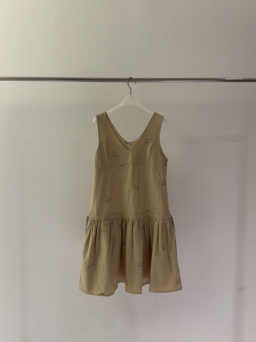 RIVER RAIN東大門代購女士新品時尚推薦休閑連衣裙OPS刺繡RIVER RAIN連衣裙圖色1