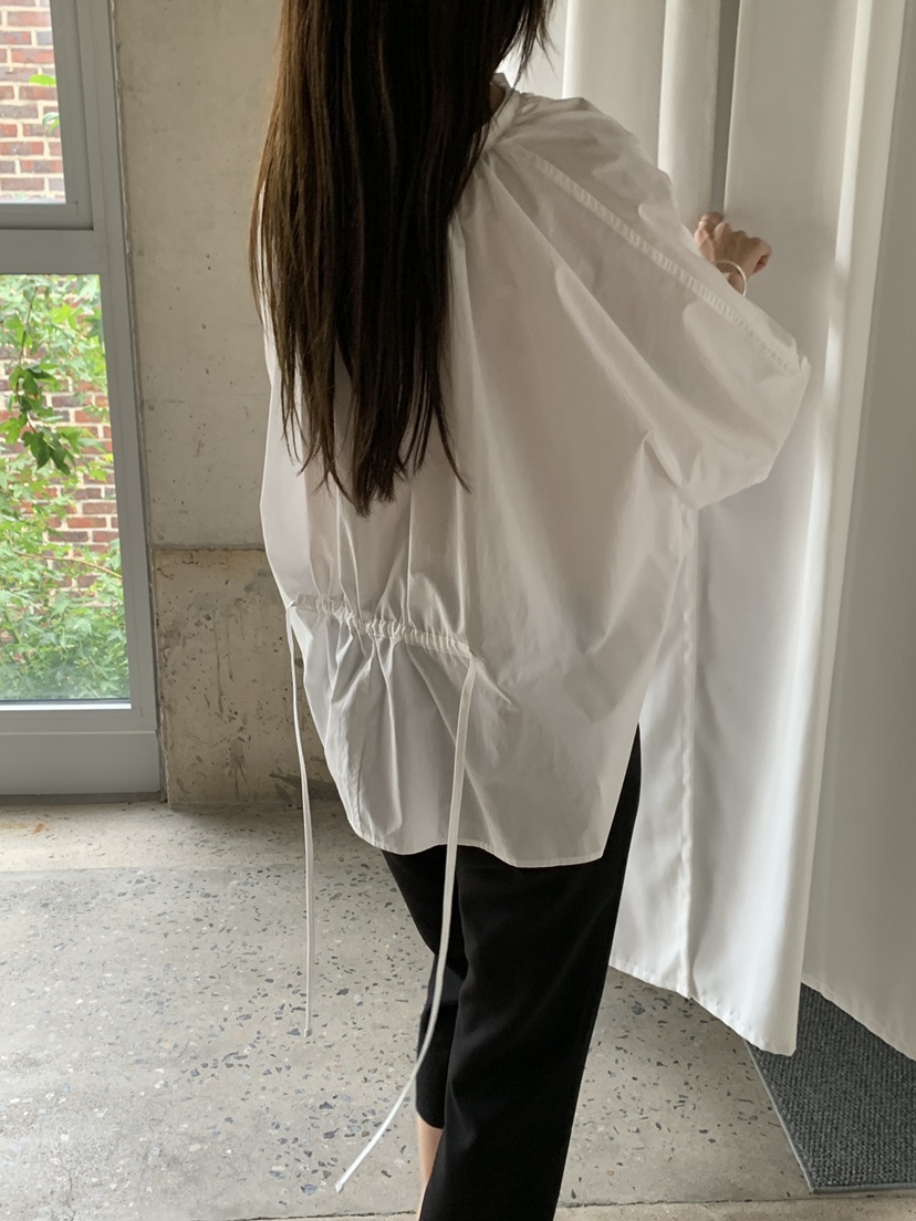 B_GARDER東大門代購女士新款休閑時尚熱賣推薦襯衫蕾絲衫B.GARDER襯衫/蕾絲衫
