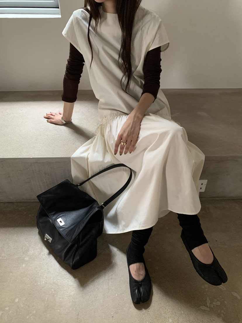 B_GARDER東大門直郵女士新品推薦真品休閑連衣裙不含內搭OPSB.GARDER連衣裙