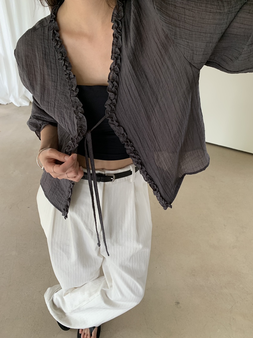 B_GARDER韓國代購女裝新款真品時尚襯衫蕾絲衫不含內搭天絲B.GARDER襯衫/蕾絲衫