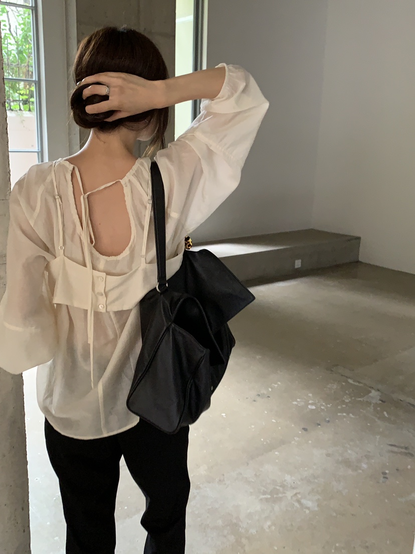 B_GARDER韓國直郵女裝新款休閑推薦時尚真品熱賣人氣套裝B.GARDER套裝