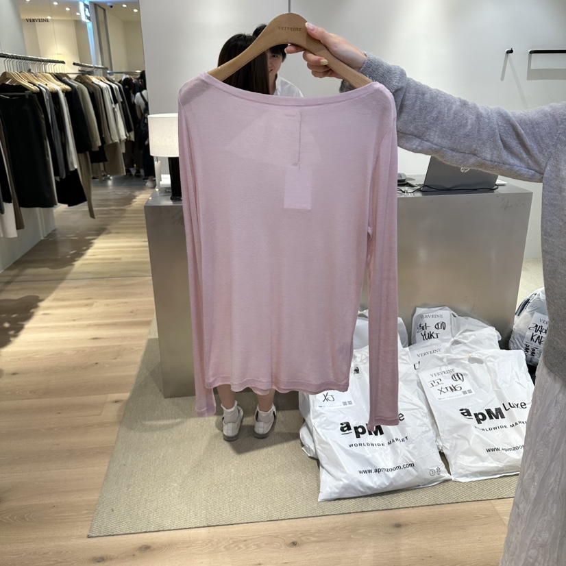 VERVEINE東大門實拍女裝新品時尚真品熱賣休閑推薦長袖T恤VERVEINE長袖T恤圖色2