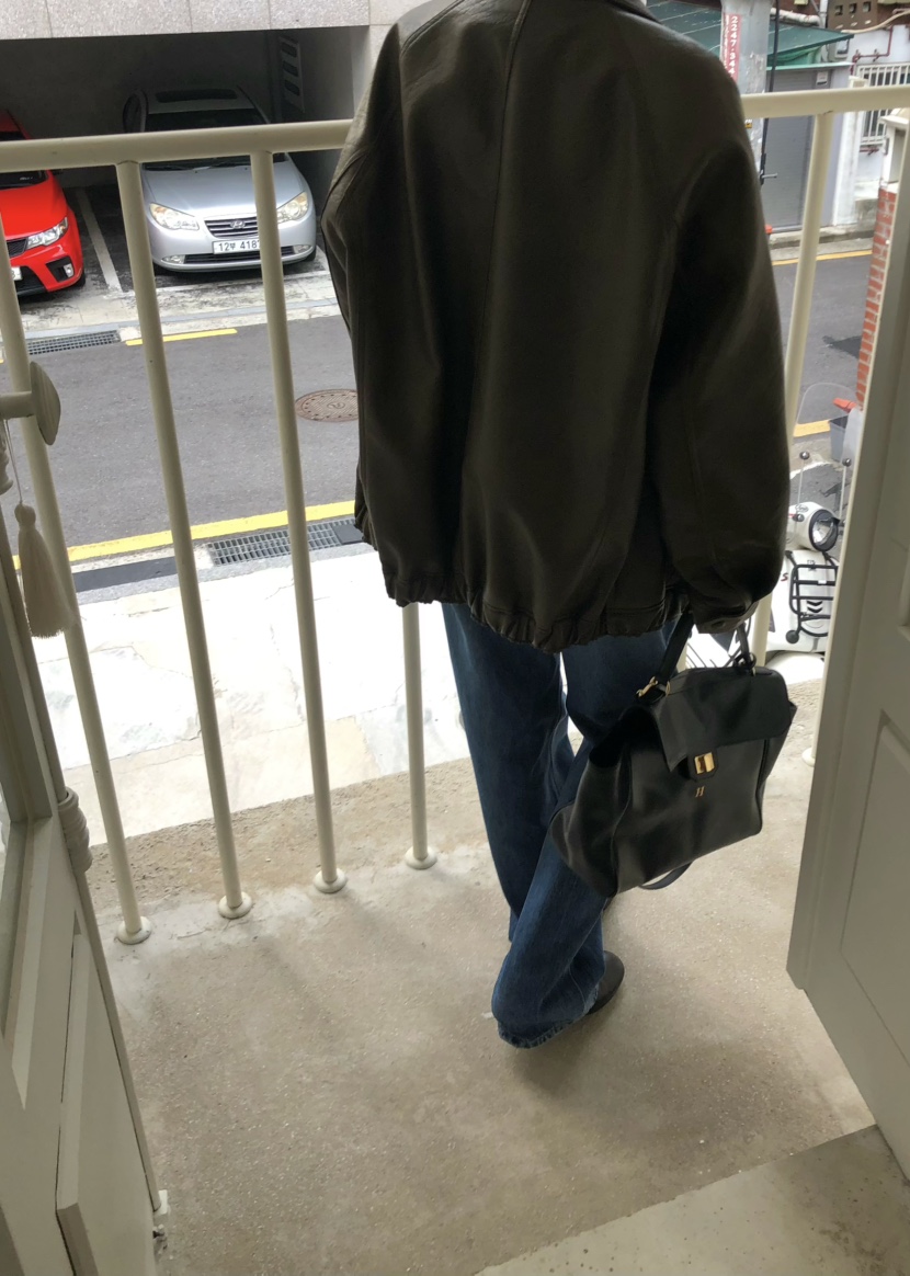 OUPPT韓國代購女士新品真品休閑時尚人氣熱賣推薦皮衣OUPPT皮衣