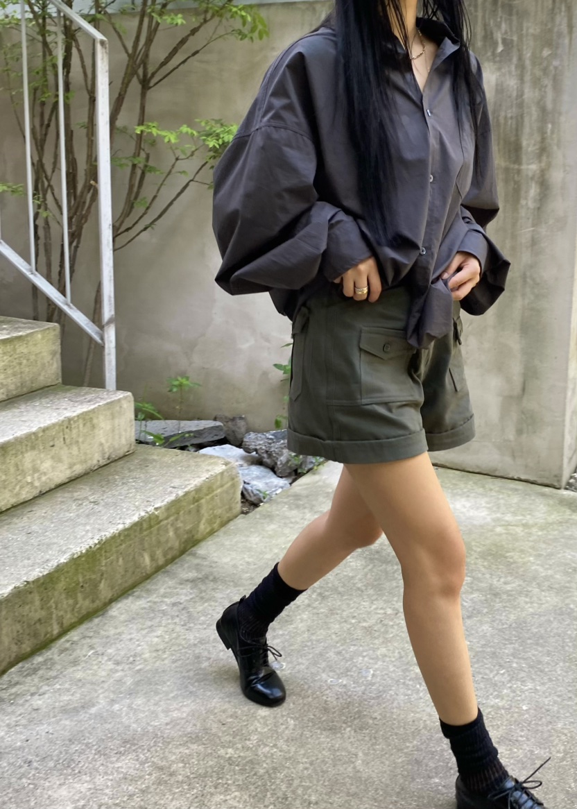 OUPPT東大門實拍女裝新款熱賣真品推薦短褲不含腰帶斜紋布OUPPT短褲