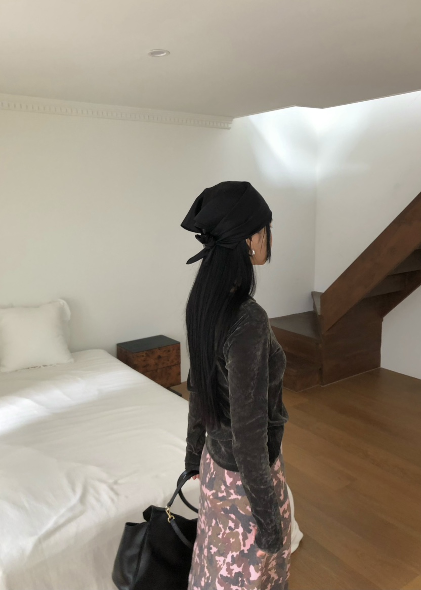 OUPPT韓國代購女裝新品時尚休閑推薦熱賣長袖T恤不含圍巾OUPPT長袖T恤