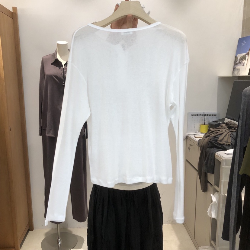 VELVET UNDERGROUND東大門代購女裝新品推薦時尚長袖T恤VELVET UNDERGROUND長袖T恤