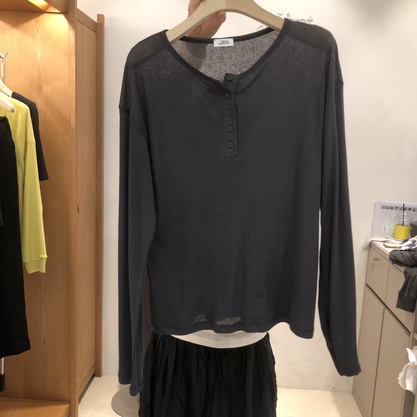 VELVET UNDERGROUND東大門代購女裝新品推薦時尚長袖T恤VELVET UNDERGROUND長袖T恤圖色2