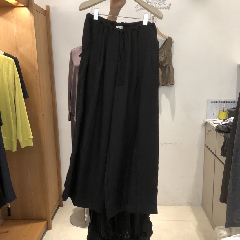 VELVET UNDERGROUND東大門代購女裝新品休閑真品休閑褲緞面VELVET UNDERGROUND休閑褲圖色2