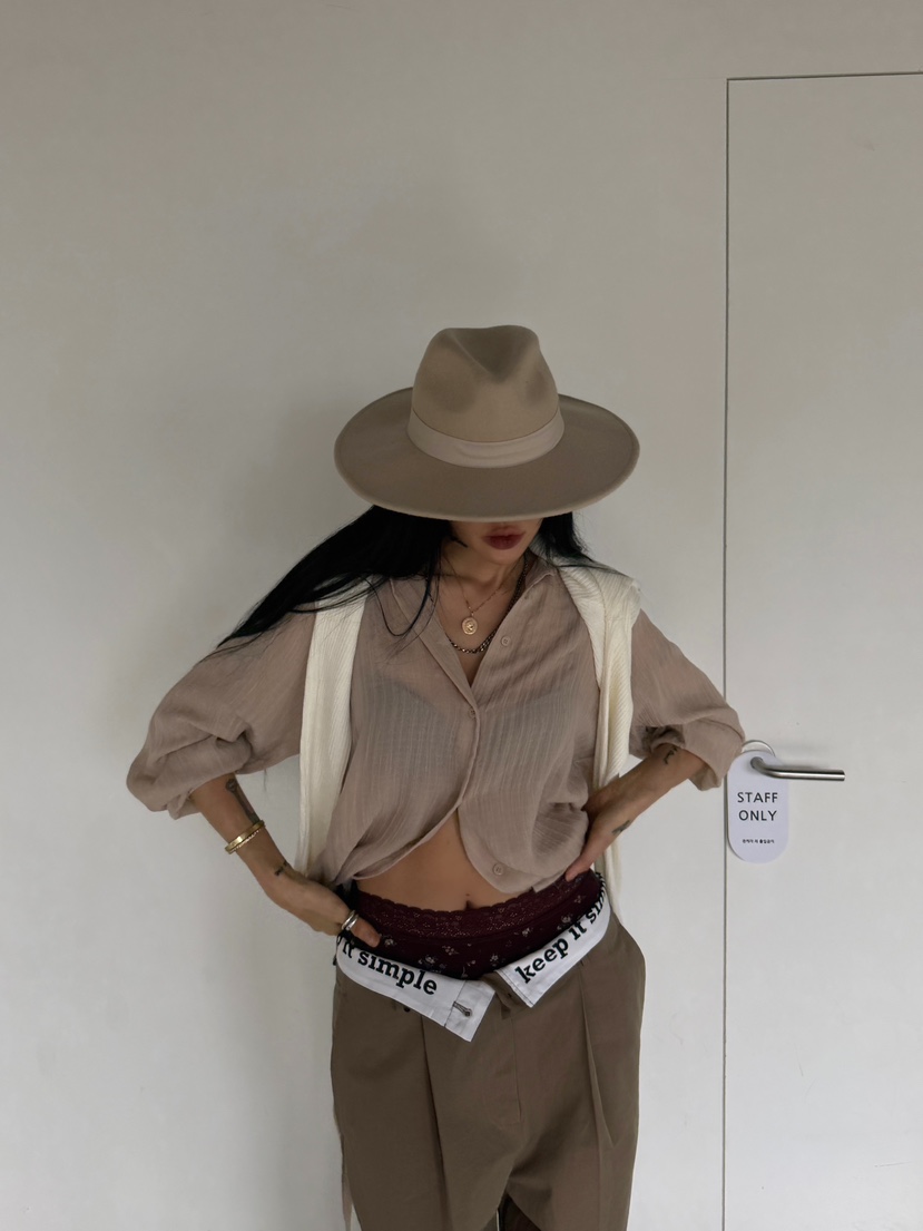 ABBEYLEE東大門實拍女士新款推薦休閑襯衫蕾絲衫透視露臍ABBEYLEE襯衫/蕾絲衫