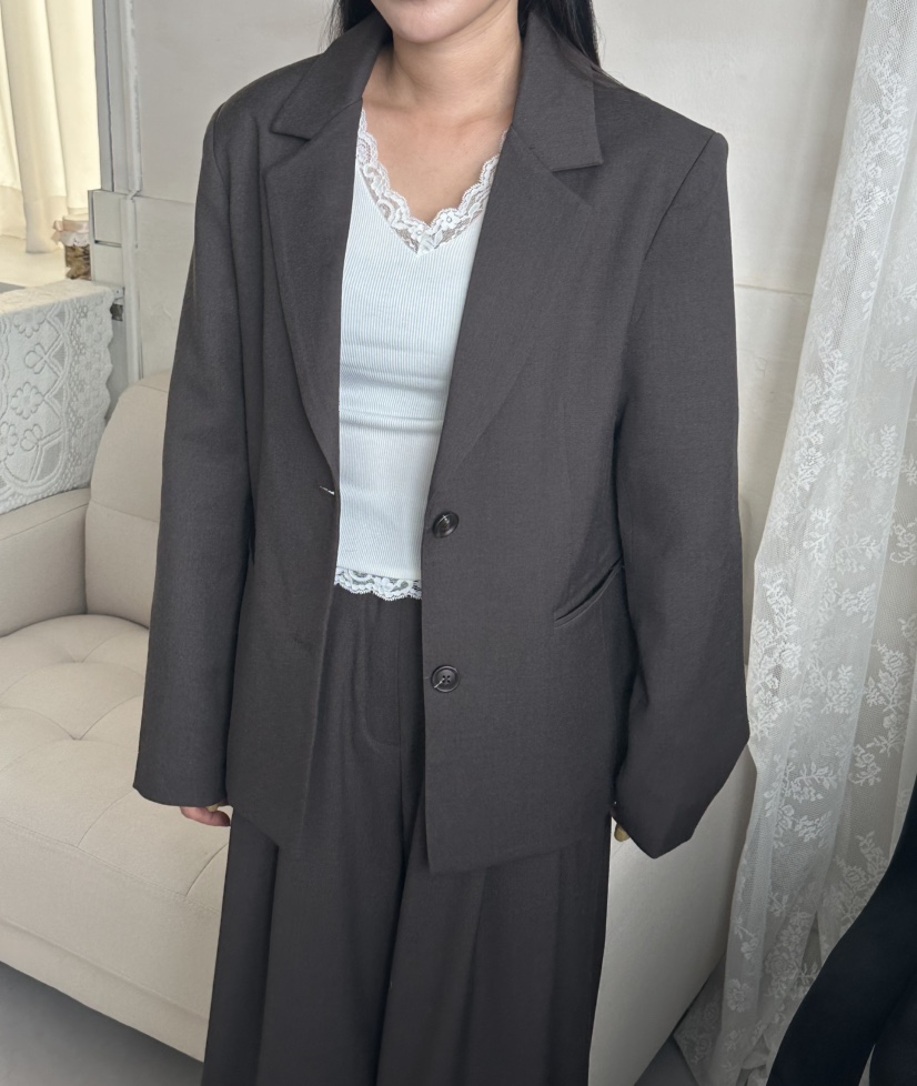LEEHEE東大門直郵女裝新品休閑真品熱賣時尚人氣推薦夾克LEEHEE夾克
