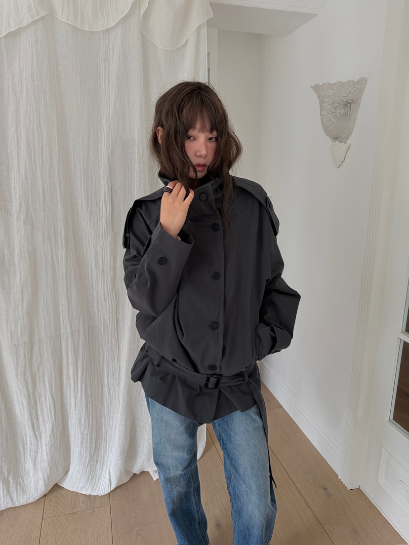 AWESOME SAUCE東大門代購女裝新款熱賣時尚短款大衣含腰帶AWESOME SAUCE短款大衣圖色2