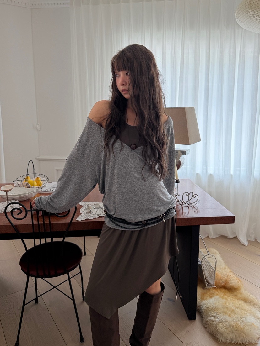 AWESOME SAUCE東大門直郵女裝新款時尚推薦休閑熱賣長袖T恤AWESOME SAUCE長袖T恤