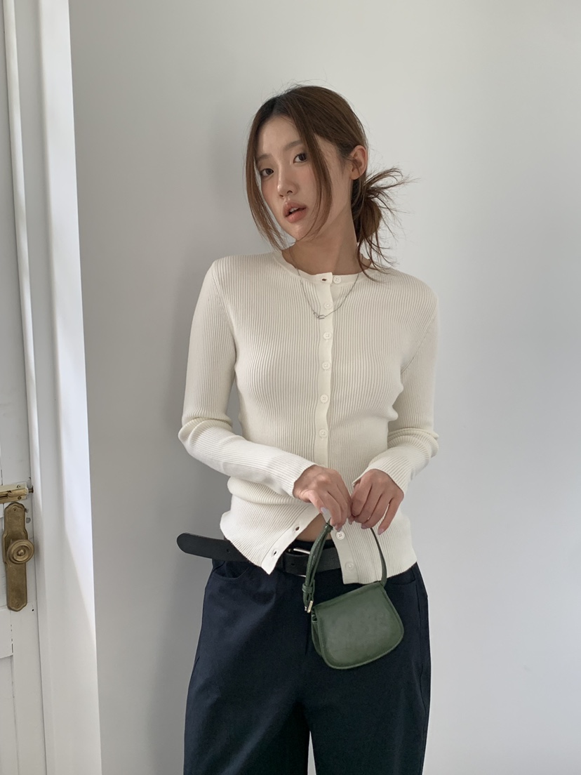 MOMENTUM韓國直郵女裝新款時尚熱賣推薦人氣開衫修身羅紋MOMENTUM開衫