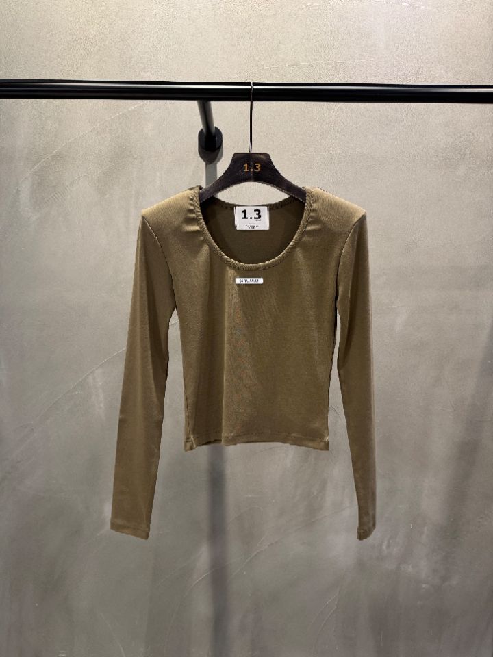 1.3韓國代購女裝新品時尚推薦休閑熱賣真品人氣長袖T恤1.3長袖T恤圖色3
