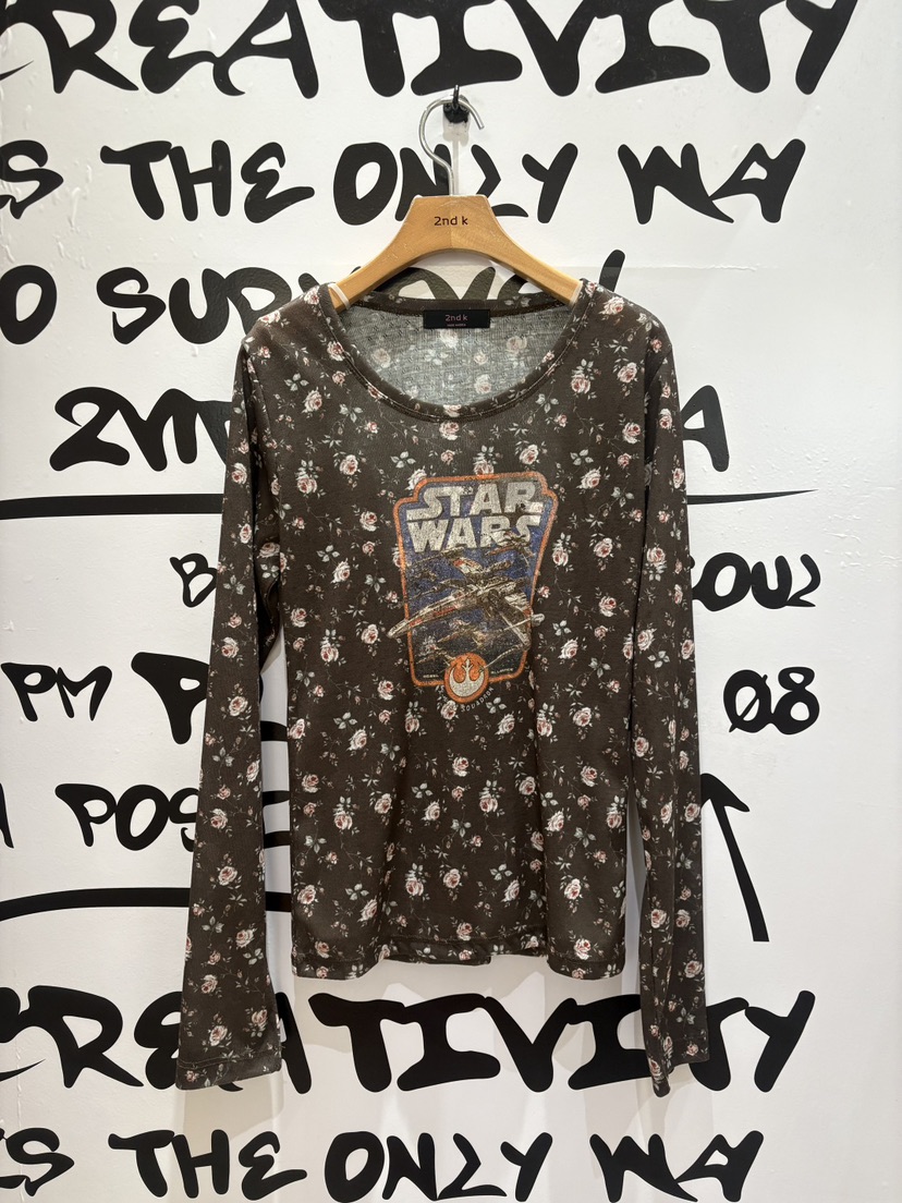 2ND K韓國代購女裝新品休閑推薦時尚真品熱賣人氣長袖T恤2ND K長袖T恤圖色2