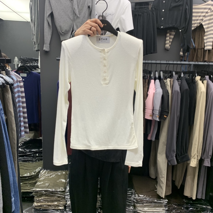 STAR-L韓國代購女裝新款休閑推薦熱賣人氣時尚真品長袖T恤STAR-L長袖T恤圖色1