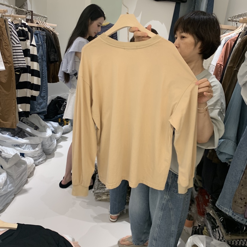HILL TOE東大門實拍女裝新款時尚休閑推薦真品熱賣長袖T恤HILL TOE長袖T恤