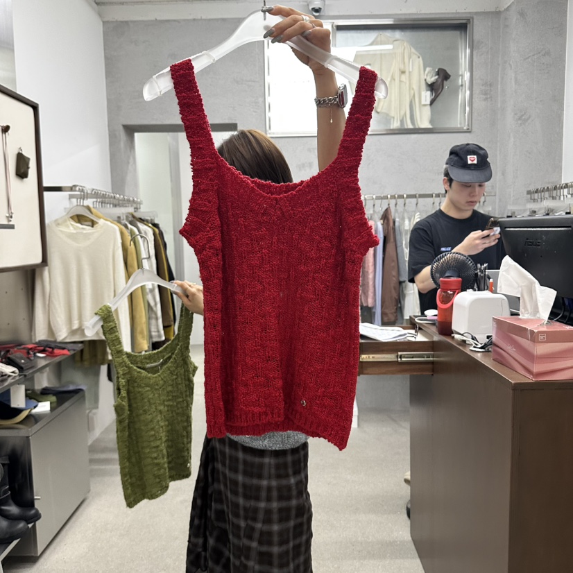 WEARABLE-L韓國直郵女士新款推薦熱賣真品吊帶背心不含內搭WEARABLE吊帶/背心圖色2