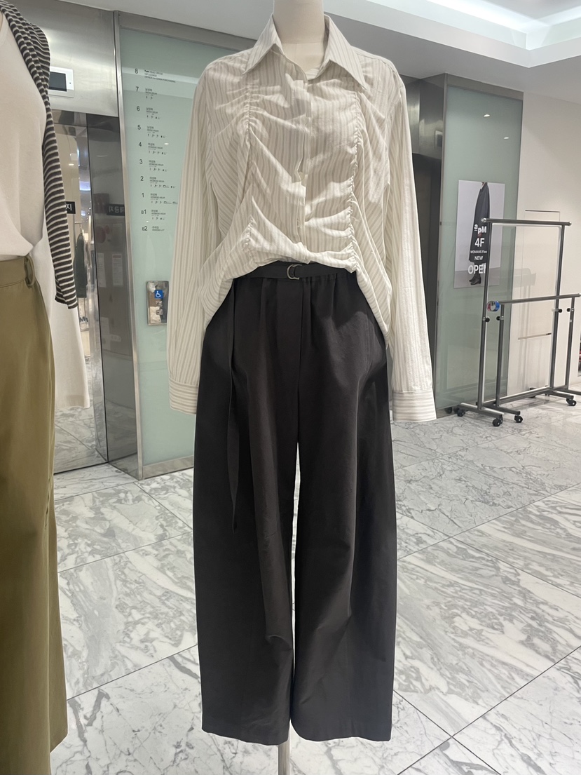 URBANE cloth韓國直郵女士新品人氣推薦休閑熱賣襯衫蕾絲衫URBANE cloth襯衫/蕾絲衫