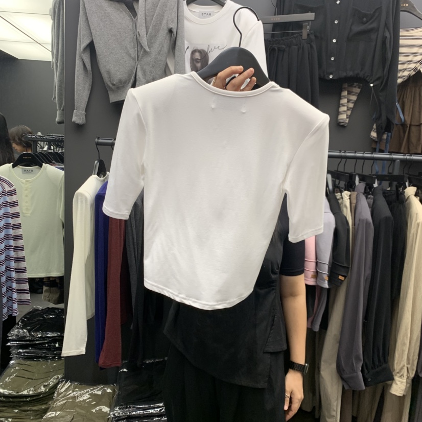 STAR-L韓國代購女裝新品時尚人氣真品熱賣休閑推薦T恤STAR-LT恤