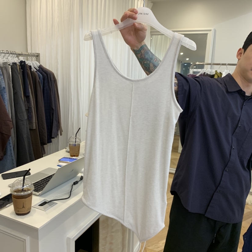 JINSIM韓國直郵女士新品熱賣推薦人氣休閑吊帶背心不對稱JINSIM吊帶/背心圖色1
