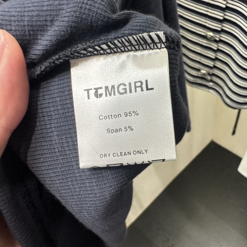 TOMGIRL韓國直郵女裝新品休閑人氣真品推薦時尚熱賣T恤TOMGIRLT恤