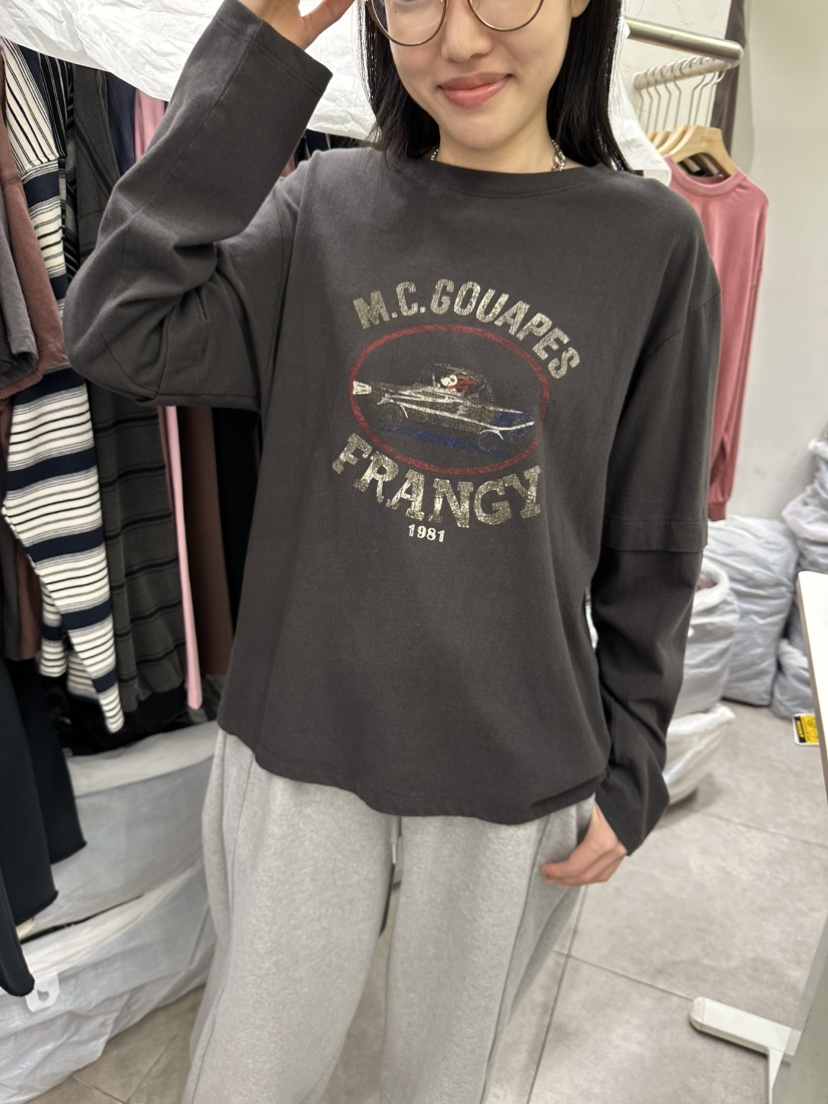 CELLI東大門實拍女裝新品熱賣休閑推薦時尚人氣真品長袖T恤CELLI長袖T恤