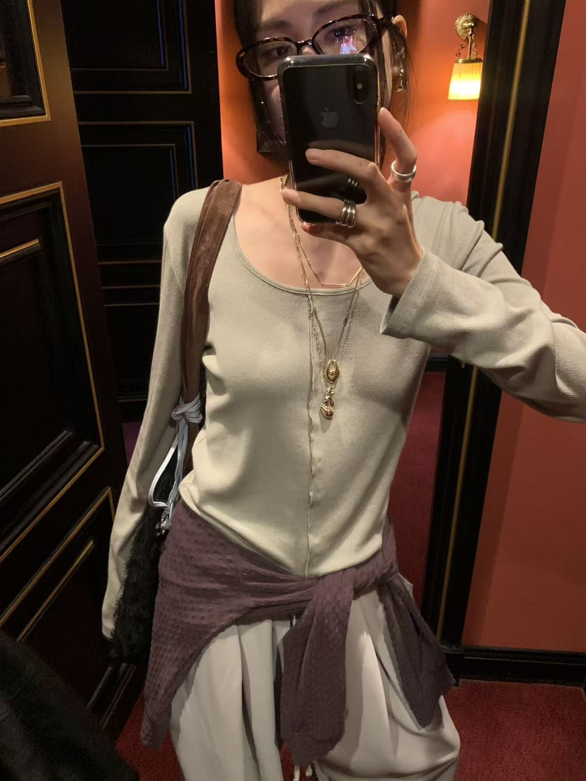 LOFN東大門直郵女裝新品休閑推薦時尚真品熱賣人氣長袖T恤LOFN長袖T恤