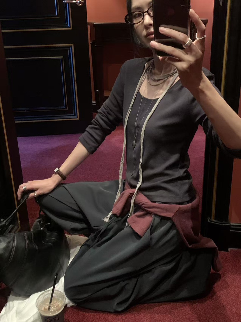 LOFN東大門直郵女裝新品休閑推薦時尚真品熱賣人氣長袖T恤LOFN長袖T恤