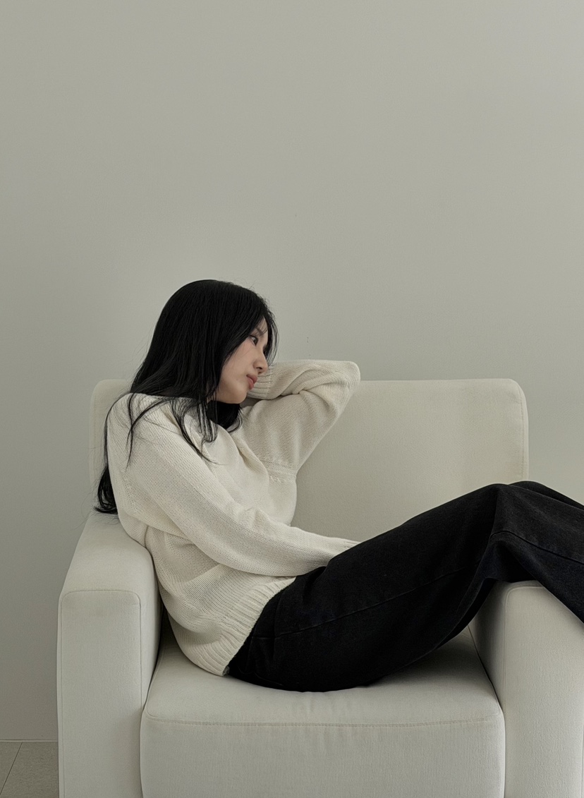 AMY GRACE-A東大門直郵女裝新品人氣推薦熱賣針織衫船領AMY GRACE針織衫
