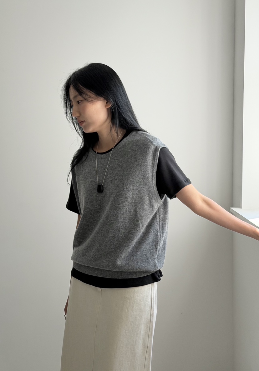 AMY GRACE-A東大門代購女裝新品真品熱賣吊帶背心不含內搭AMY GRACE吊帶/背心