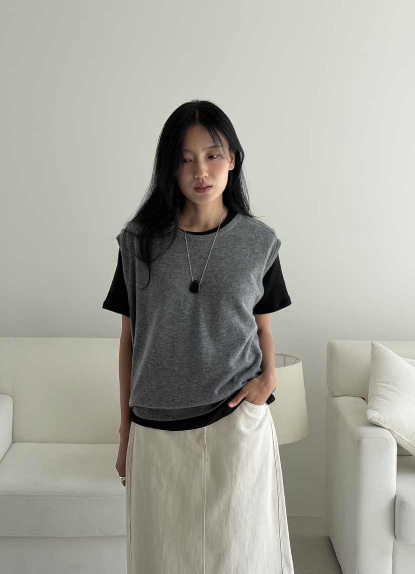 AMY GRACE-A東大門代購女裝新品真品熱賣吊帶背心不含內搭AMY GRACE吊帶/背心圖色1
