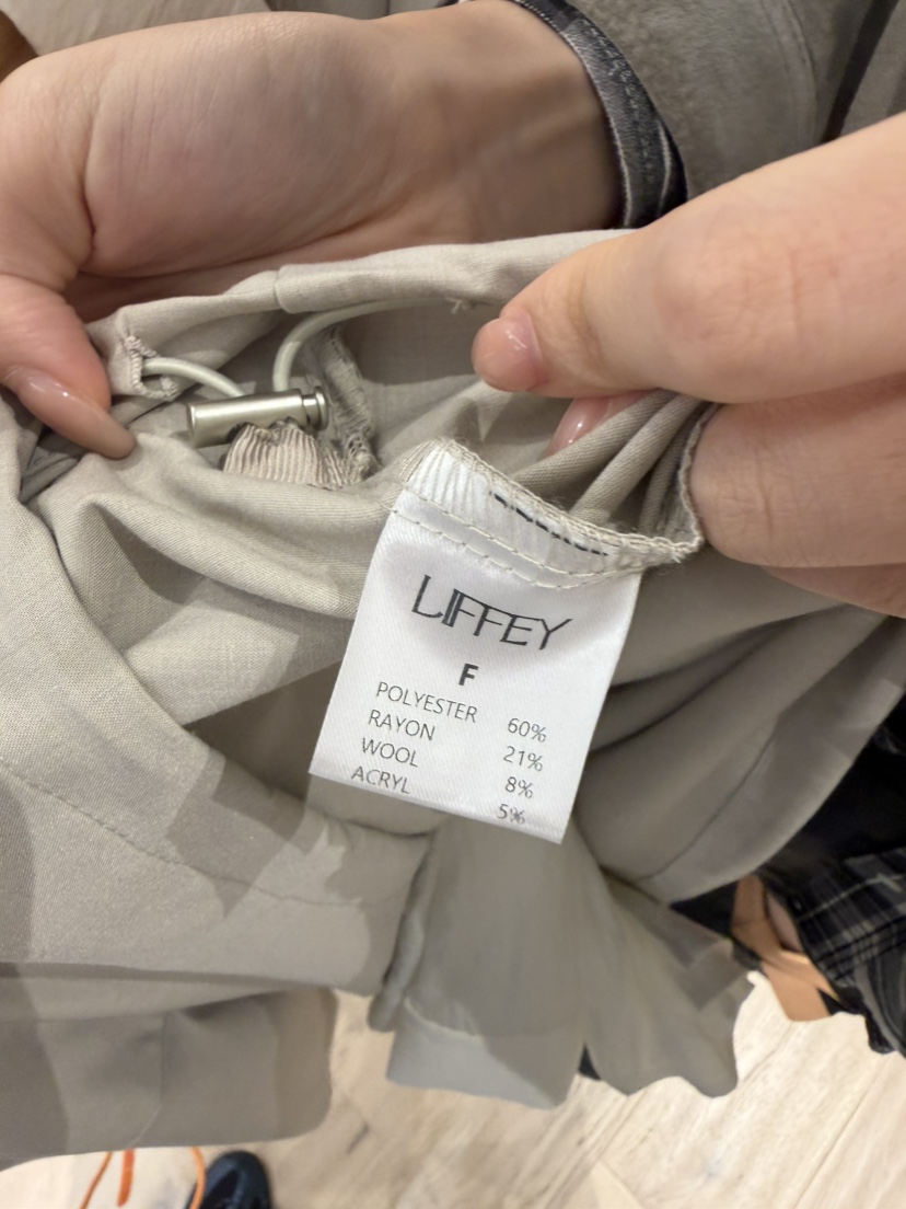 LIFFEY韓國直郵女士新品推薦休閑時尚襯衫蕾絲衫不含內搭LIFFEY襯衫/蕾絲衫