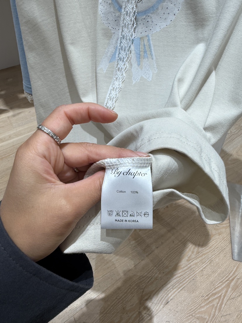 BY CHAPTER東大門直郵女裝新品時尚真品休閑T恤不含圍巾BY ChapterT恤