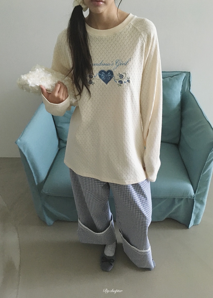 BY CHAPTER東大門實拍女裝新品休閑時尚推薦長袖T恤花朵BY Chapter長袖T恤