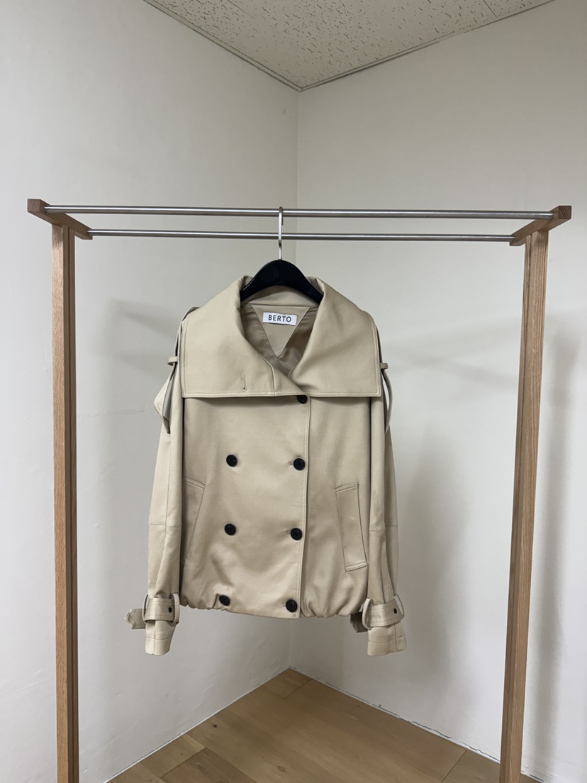 BLACK PIG/BERTO韓國代購女士新品時尚真品人氣推薦夾克BLACK PIG/BERTO夾克