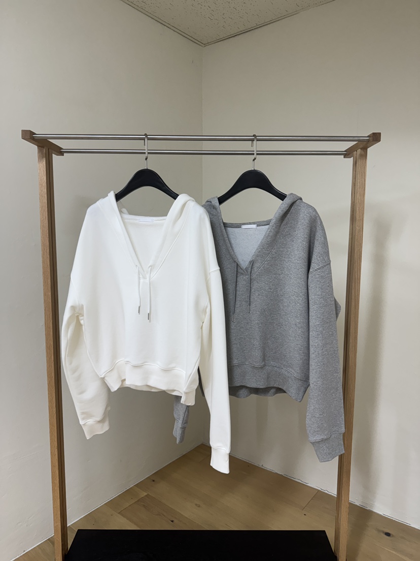 BLACK PIG/BERTO韓國直郵女士新品時尚休閑熱賣衛衣連帽衫BLACK PIG/BERTO衛衣圖色2左二色