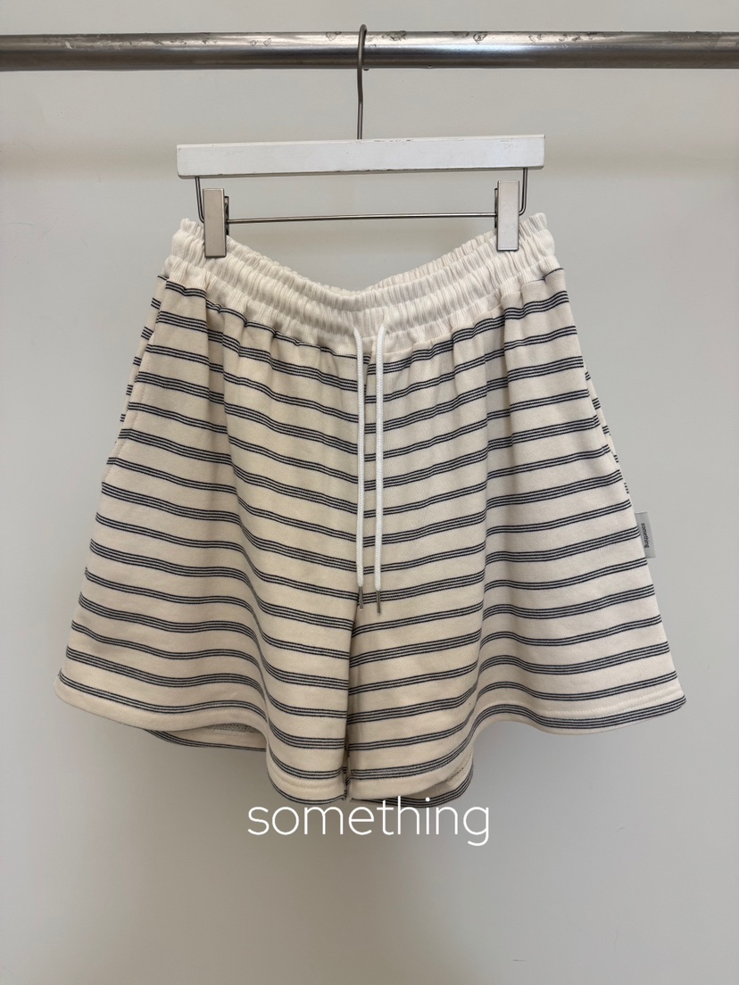 SOMETHING-L/FANCY東大門實拍女裝新品真品時尚人氣短褲SOMETHING-L/FANCY短褲圖色1